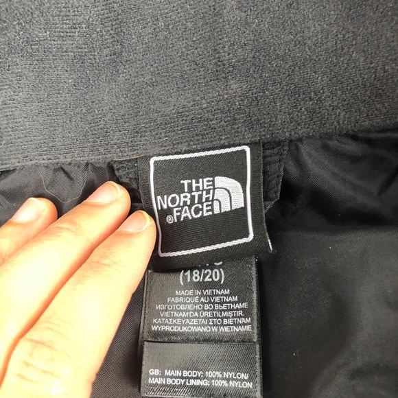 The north face boys jacket 18-20 - Picture 11 of 11